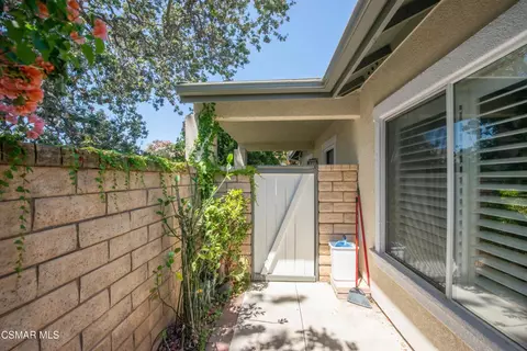 Exterior - 2040 Freesia Ave, Simi Valley, CA 93063 photo 8 of 18