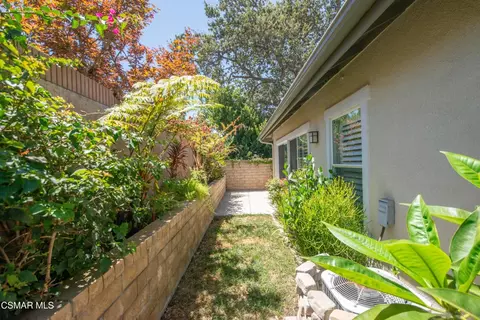 Exterior - 2040 Freesia Ave, Simi Valley, CA 93063 photo 9 of 18