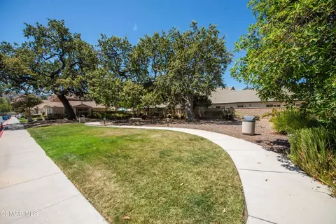 Exterior - 2040 Freesia Ave, Simi Valley, CA 93063 photo 15 of 18