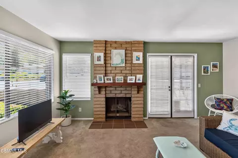 Living - 1113 Catlin St #B, Simi Valley, CA 93065 photo 2 of 2