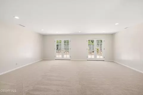 Living - 11374 Oakcrest Ave, Ojai, CA 93023 photo 1 of 3