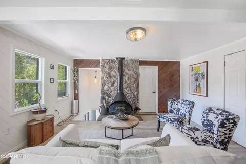 Living - 1268 Black Canyon Rd, Simi Valley, CA 93063 photo 4 of 4