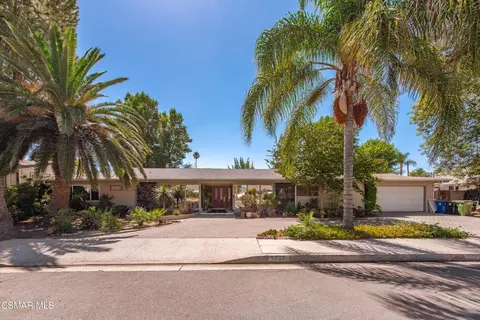 6727 Shoup Ave, West Hills, CA 91307