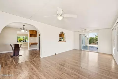 Living - 6271 Marsha Ave, Simi Valley, CA 93063 photo 6 of 9