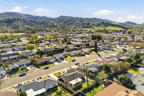 View/Area - 6271 Marsha Ave, Simi Valley, CA 93063 photo 4 of 9