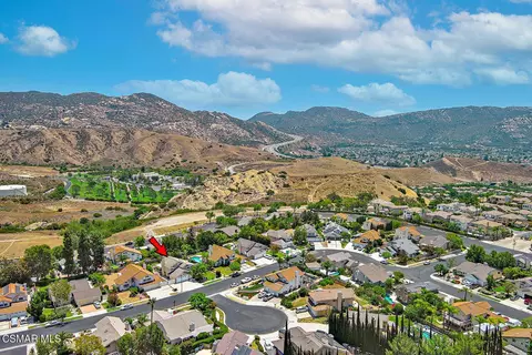 View/Area - 2990 Klamath Ave, Simi Valley, CA 93063 photo 3 of 6