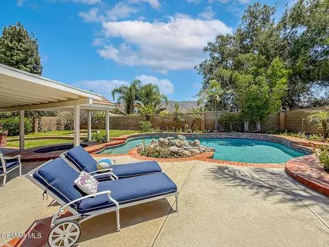 Exterior - 2990 Klamath Ave, Simi Valley, CA 93063 photo 12 of 17