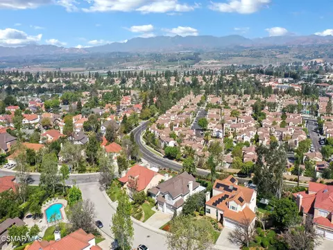 View/Area - 11823 Maple Crest St, Moorpark, CA 93021 photo 1 of 5