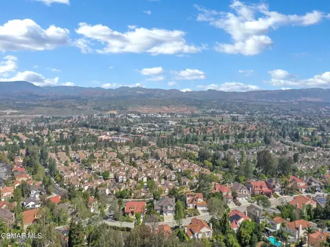 View/Area - 11823 Maple Crest St, Moorpark, CA 93021 photo 5 of 5