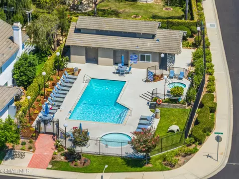 View/Area - 12154 Cherry Grove St, Moorpark, CA 93021 photo 4 of 4