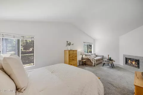 Bedroom - 12154 Cherry Grove St, Moorpark, CA 93021 photo 4 of 4