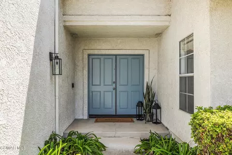 Entry Way - 12154 Cherry Grove St, Moorpark, CA 93021 photo 1 of 3