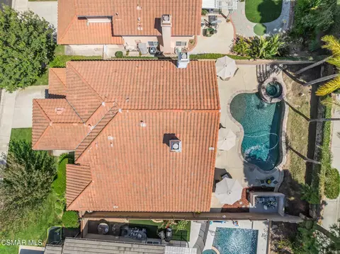 View/Area - 12154 Cherry Grove St, Moorpark, CA 93021 photo 2 of 4