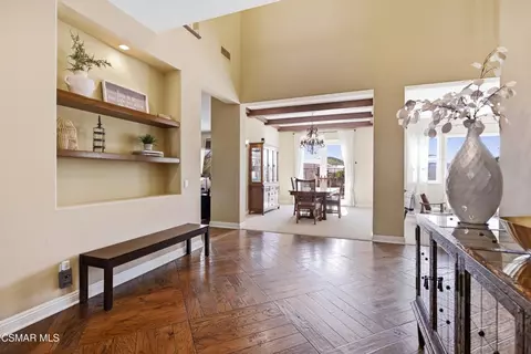 Entry Way - 5068 Shady Trail St, Simi Valley, CA 93063 photo 1 of 7