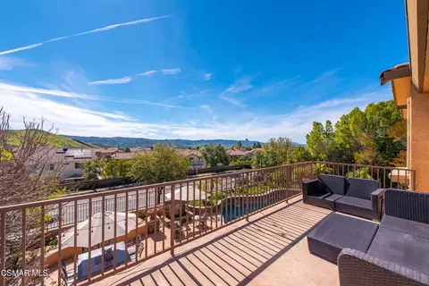 Exterior - 5068 Shady Trail St, Simi Valley, CA 93063 photo 21 of 23