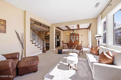 Living - 5068 Shady Trail St, Simi Valley, CA 93063 photo 4 of 9