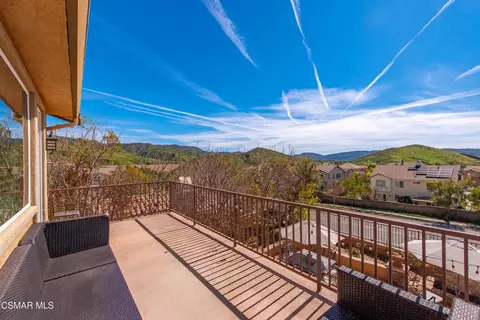 Exterior - 5068 Shady Trail St, Simi Valley, CA 93063 photo 22 of 23