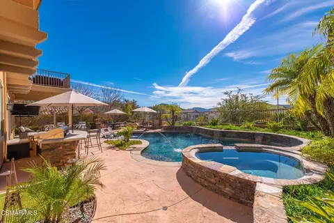 Exterior - 5068 Shady Trail St, Simi Valley, CA 93063 photo 19 of 23