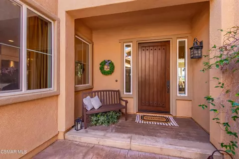 Exterior - 5068 Shady Trail St, Simi Valley, CA 93063 photo 14 of 23
