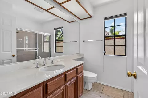 Bath - 704 Wind Willow Way, Simi Valley, CA 93065 photo 1 of 4