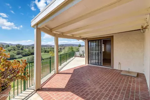 Exterior - 704 Wind Willow Way, Simi Valley, CA 93065 photo 6 of 12