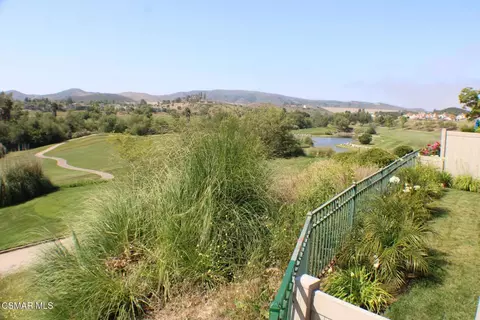 Exterior - 704 Wind Willow Way, Simi Valley, CA 93065 photo 10 of 12