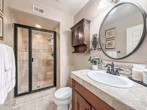 Bath - 667 Azure Hills Dr, Simi Valley, CA 93065 photo 1 of 10