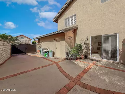 Exterior - 667 Azure Hills Dr, Simi Valley, CA 93065 photo 16 of 17