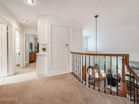 Entry Way - 667 Azure Hills Dr, Simi Valley, CA 93065 photo 5 of 5