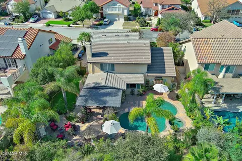 View/Area - 667 Azure Hills Dr, Simi Valley, CA 93065 photo 2 of 3