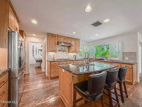 Kitchen - 667 Azure Hills Dr, Simi Valley, CA 93065 photo 1 of 6