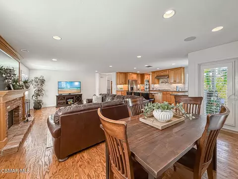 Dining - 667 Azure Hills Dr, Simi Valley, CA 93065 photo 3 of 5