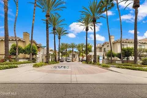 11523 Treeview Ct, Moorpark, CA 93021