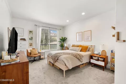 Bedroom - 11523 Treeview Ct, Moorpark, CA 93021 photo 1 of 3