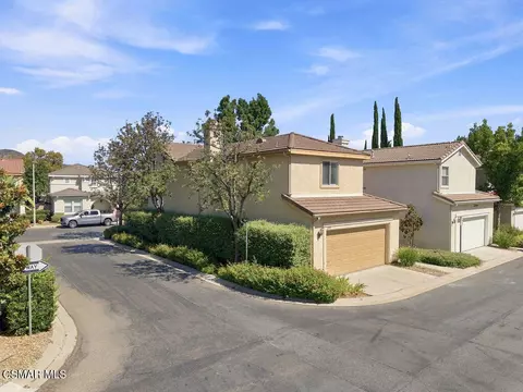 View/Area - 2493 Aurora Ln, Simi Valley, CA 93063 photo 1 of 5