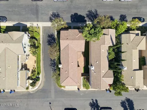 View/Area - 2493 Aurora Ln, Simi Valley, CA 93063 photo 2 of 5