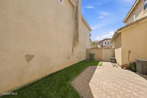 Exterior - 2493 Aurora Ln, Simi Valley, CA 93063 photo 5 of 8