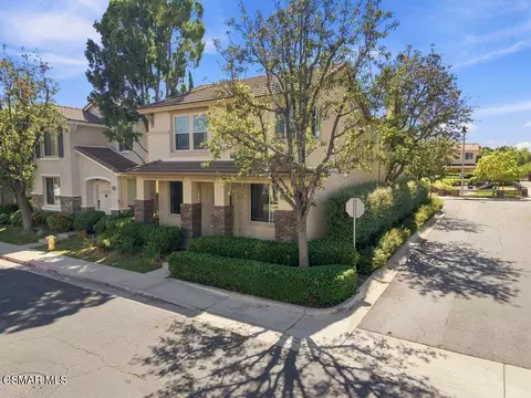 Exterior - 2493 Aurora Ln, Simi Valley, CA 93063 photo 3 of 8