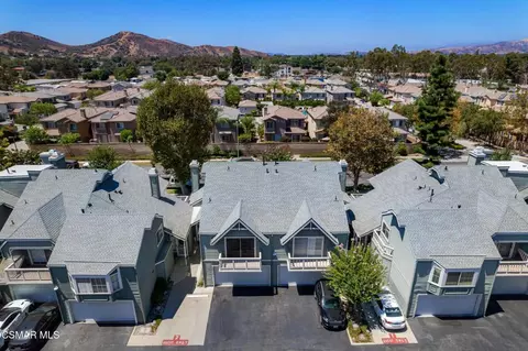 View/Area - 1806 Rory Ln #6, Simi Valley, CA 93063 photo 2 of 22