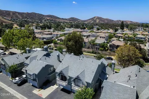 View/Area - 1806 Rory Ln #6, Simi Valley, CA 93063 photo 5 of 22