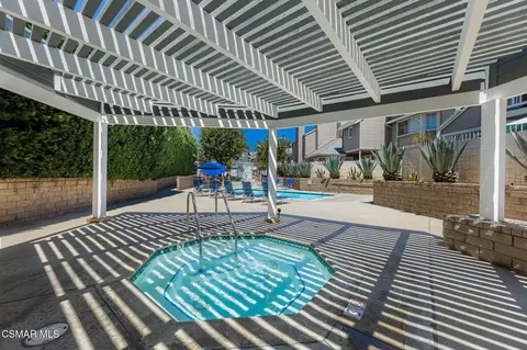 Exterior - 1806 Rory Ln #6, Simi Valley, CA 93063 photo 20 of 23