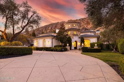 29475 Malibu View Ct, Agoura Hills, CA 91301