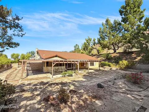 Exterior - 2167 Stoneman St, Simi Valley, CA 93065 photo 3 of 14