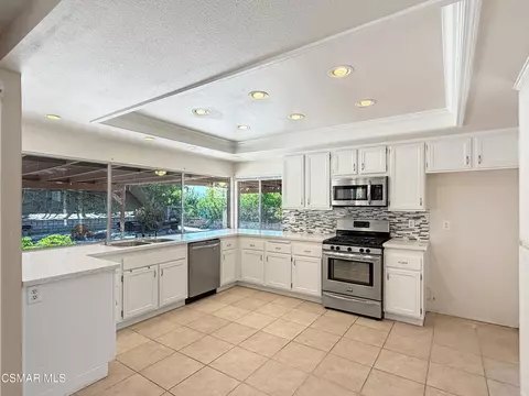 Kitchen - 2167 Stoneman St, Simi Valley, CA 93065 photo 1 of 4