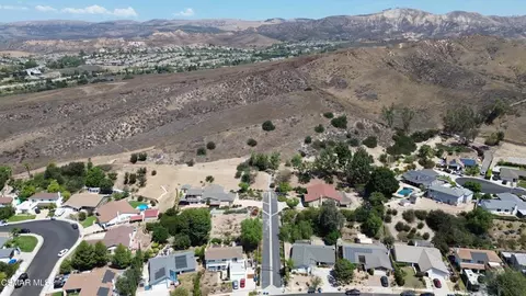 View/Area - 2167 Stoneman St, Simi Valley, CA 93065 photo 9 of 9