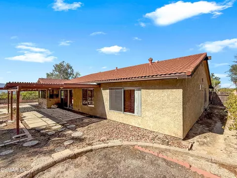 Exterior - 2167 Stoneman St, Simi Valley, CA 93065 photo 6 of 14