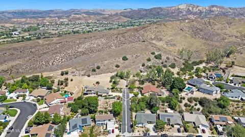 View/Area - 2167 Stoneman St, Simi Valley, CA 93065 photo 5 of 14