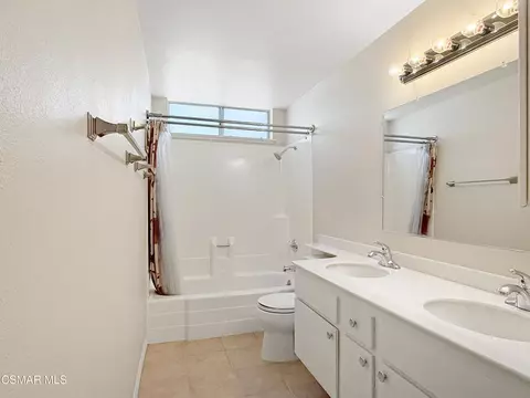 Bath - 2167 Stoneman St, Simi Valley, CA 93065 photo 2 of 2