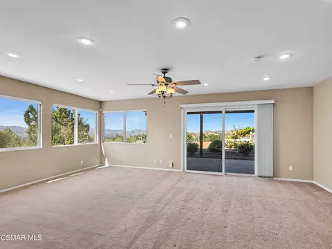 Living - 2161 Stoneman St, Simi Valley, CA 93065 photo 5 of 10