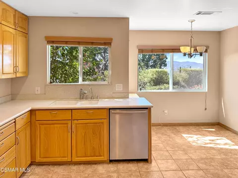 Kitchen - 2161 Stoneman St, Simi Valley, CA 93065 photo 8 of 8